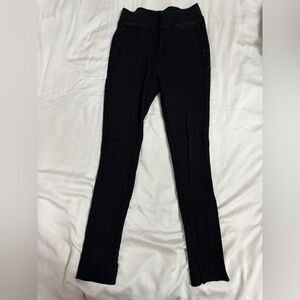 Uniqlo Black Ribbed Leggings